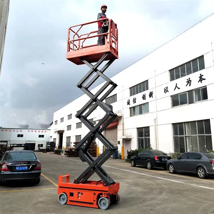 Pracovná plošina s vlastným pohonom